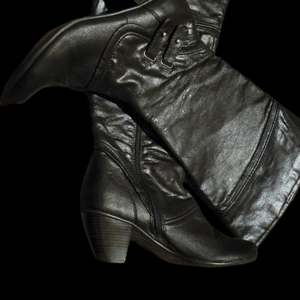 SALE NEW LADIES BOOTS 8